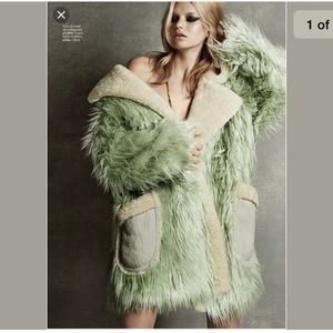 Coach Runway 100% Leather Shearling Trimmed Fluff oversized Green Coat Sz.XXS